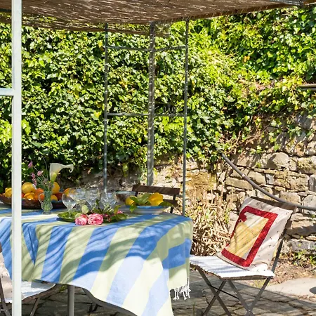 Valeria - Pre131 By Interhome * Pantasina