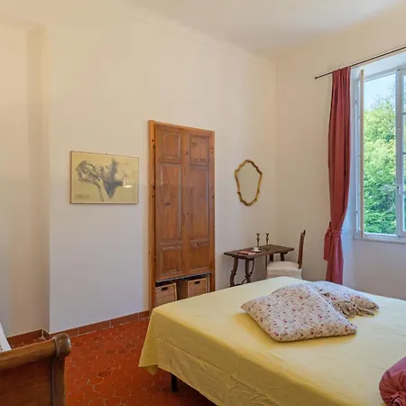 Valeria - Pre131 By Interhome Pantasina